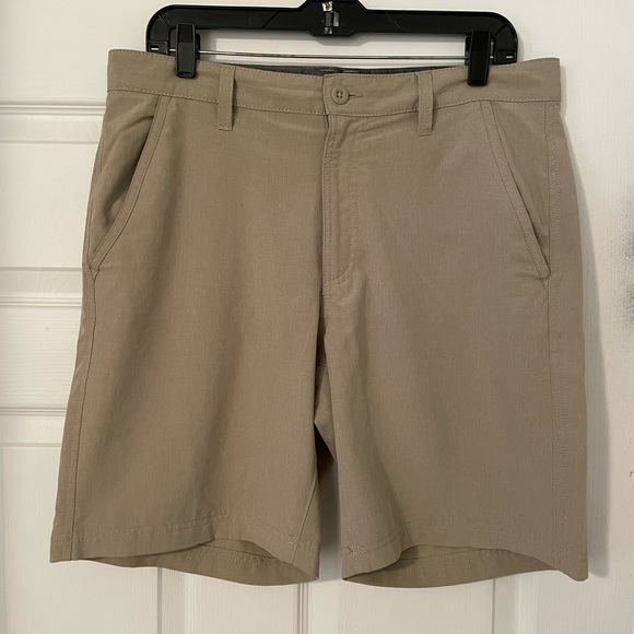 croft & barrow Other - Croft & Barrow Men’s nylon “golf” shorts. Very nice used condition Size 34